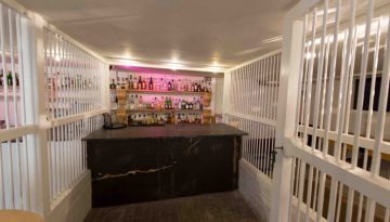 bar 3